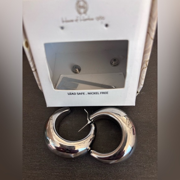 House of Harlow 1960 Silver Crescent Earrings - Picture 3 of 3